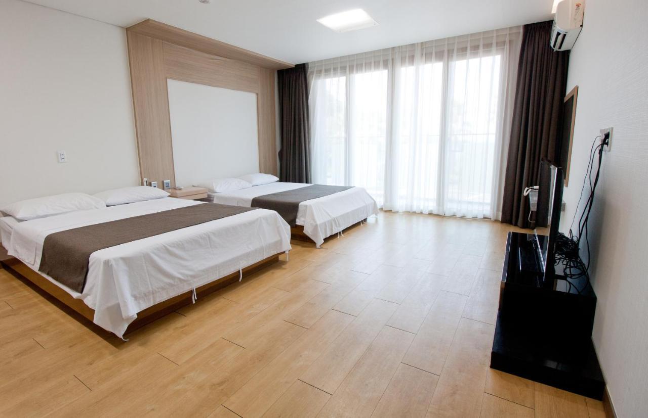 Amoureux Resort Чеджудо Экстерьер фото