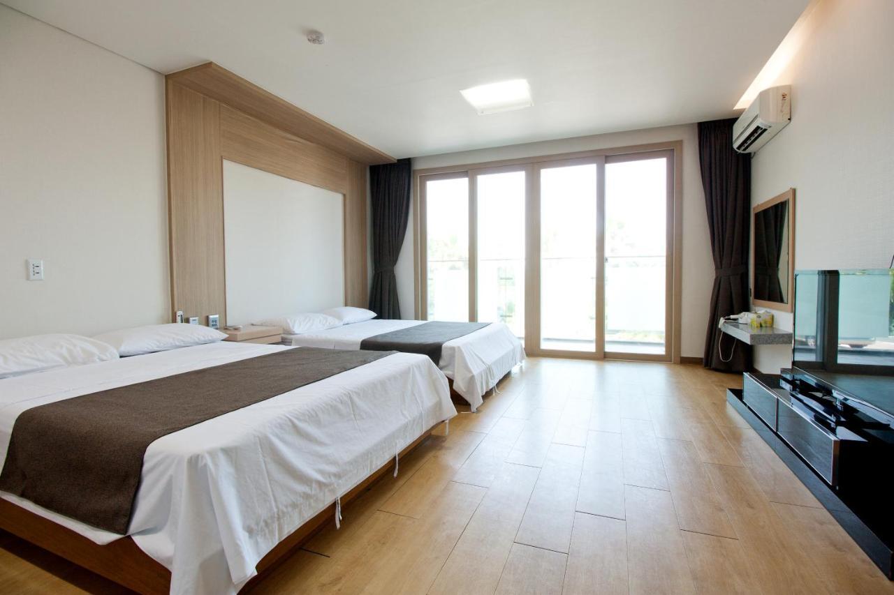 Amoureux Resort Чеджудо Экстерьер фото