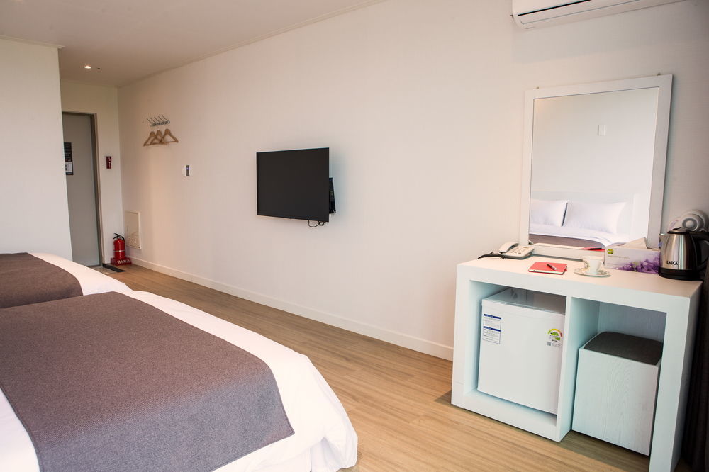Amoureux Resort Чеджудо Экстерьер фото